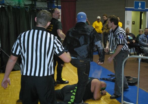 RCW: Hail to the King